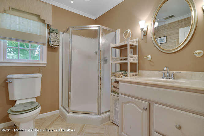 322 Adelphia Road Farmingdale, NJ 07727 - Photo 20 of 29 Master Bath