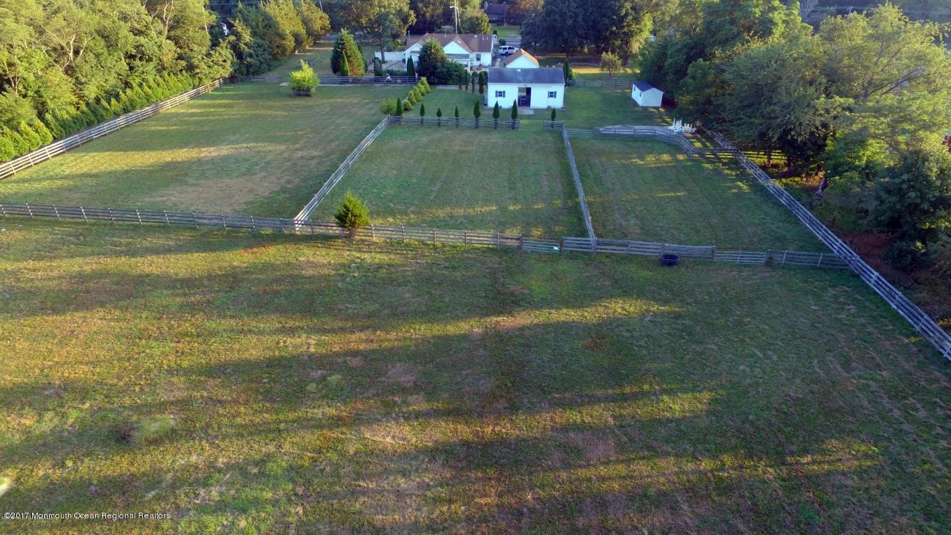 322 Adelphia Road Farmingdale, NJ 07727 - Photo 27 of 29 21533519-30