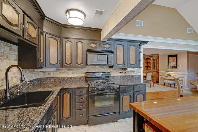 322 Adelphia Road Farmingdale, NJ 07727 - Photo 9 of 29 Kitchen 3