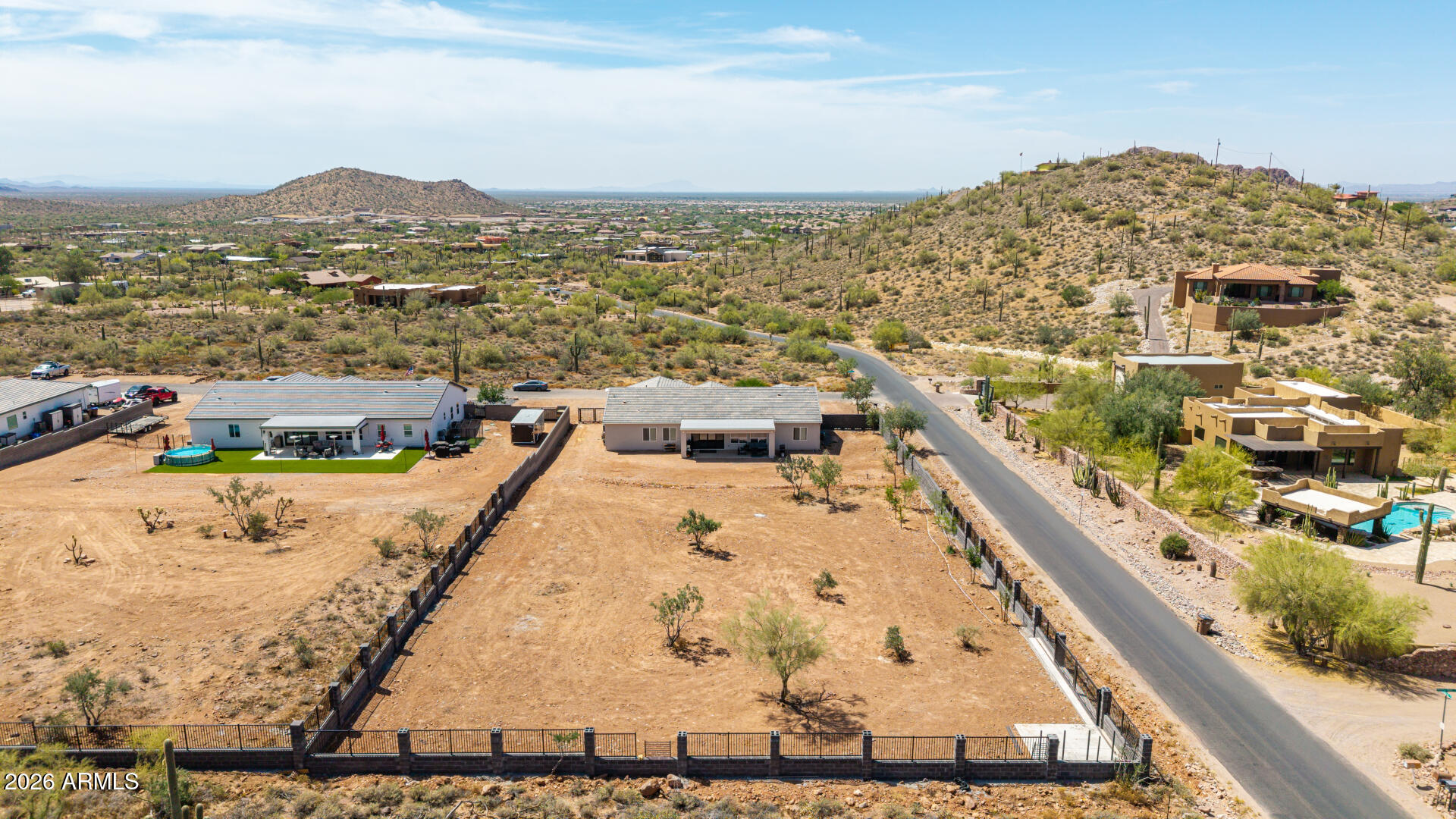 10464 East Magnolia Road Gold Canyon, AZ 85118 - Photo 74 of 77 a view of a city