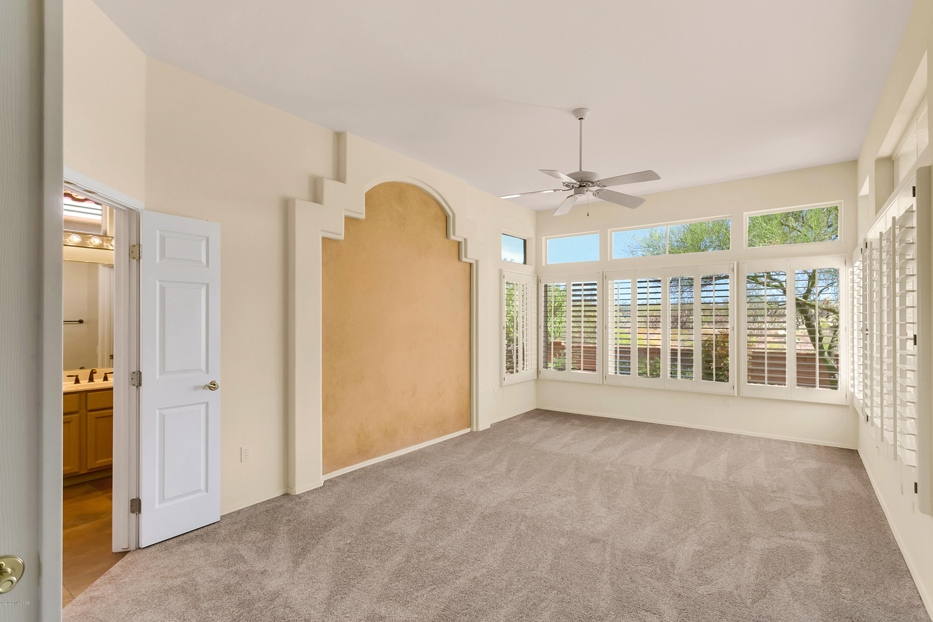1621 East Crown Ridge Way Oro Valley, AZ 85755 - Photo 8 of 37