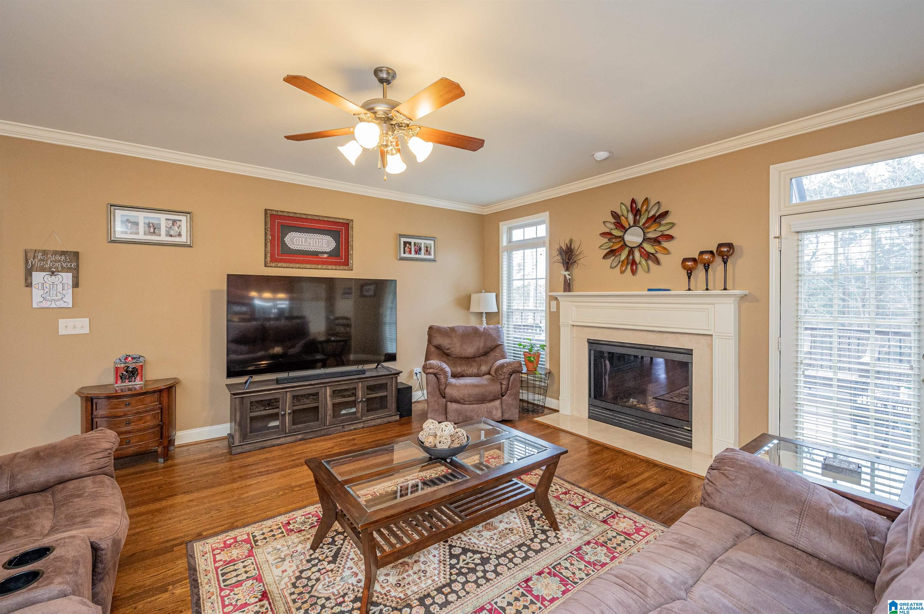 1012 Lake View Lane Calera, AL 35040 - Photo 7 of 50