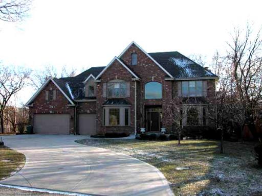 806 Bittersweet Lane Hinsdale, IL 60521 - Photo 1 of 1