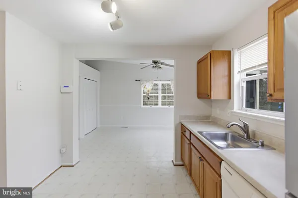 $2,750 | 13308 Neerwinder Place, Germantown, MD 20874