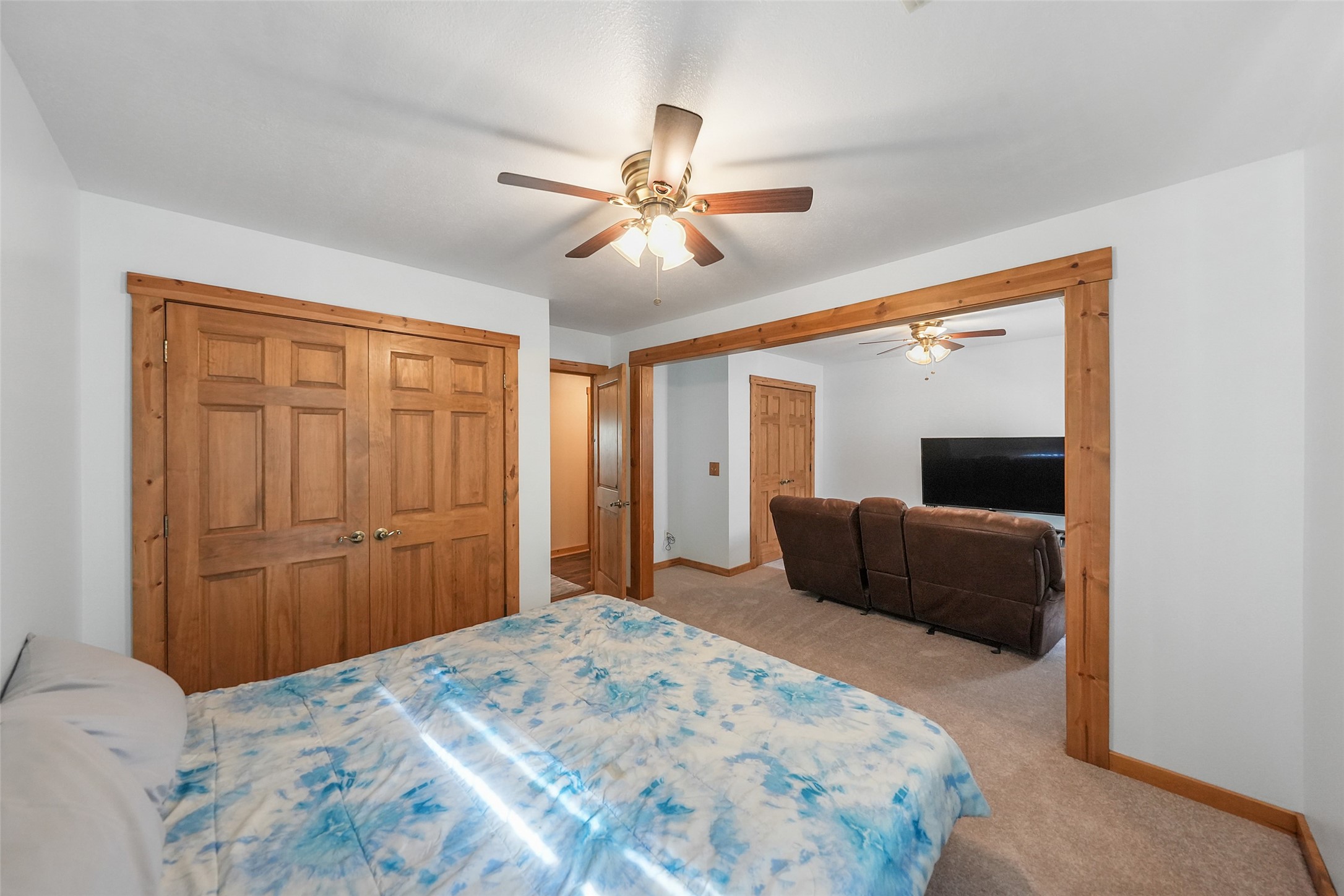 929 North Rivershire Drive Conroe, TX 77304 - Photo 23 of 36