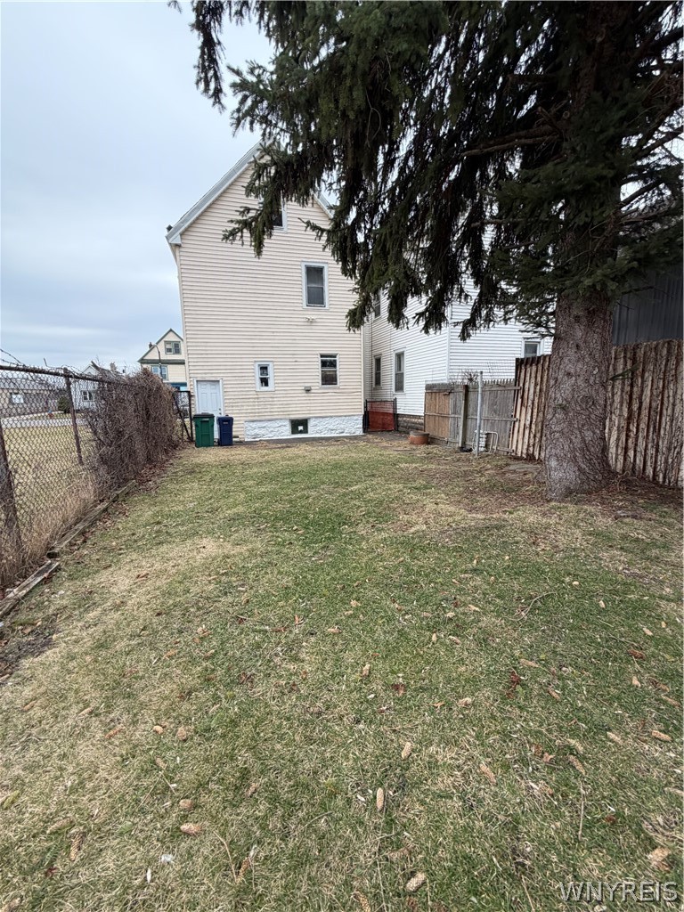246 Amherst Street Buffalo, NY 14207 - Photo 3 of 24