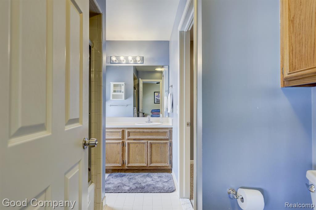 4408 Rochester Road Royal Oak, MI 48073 - Photo 28 of 50