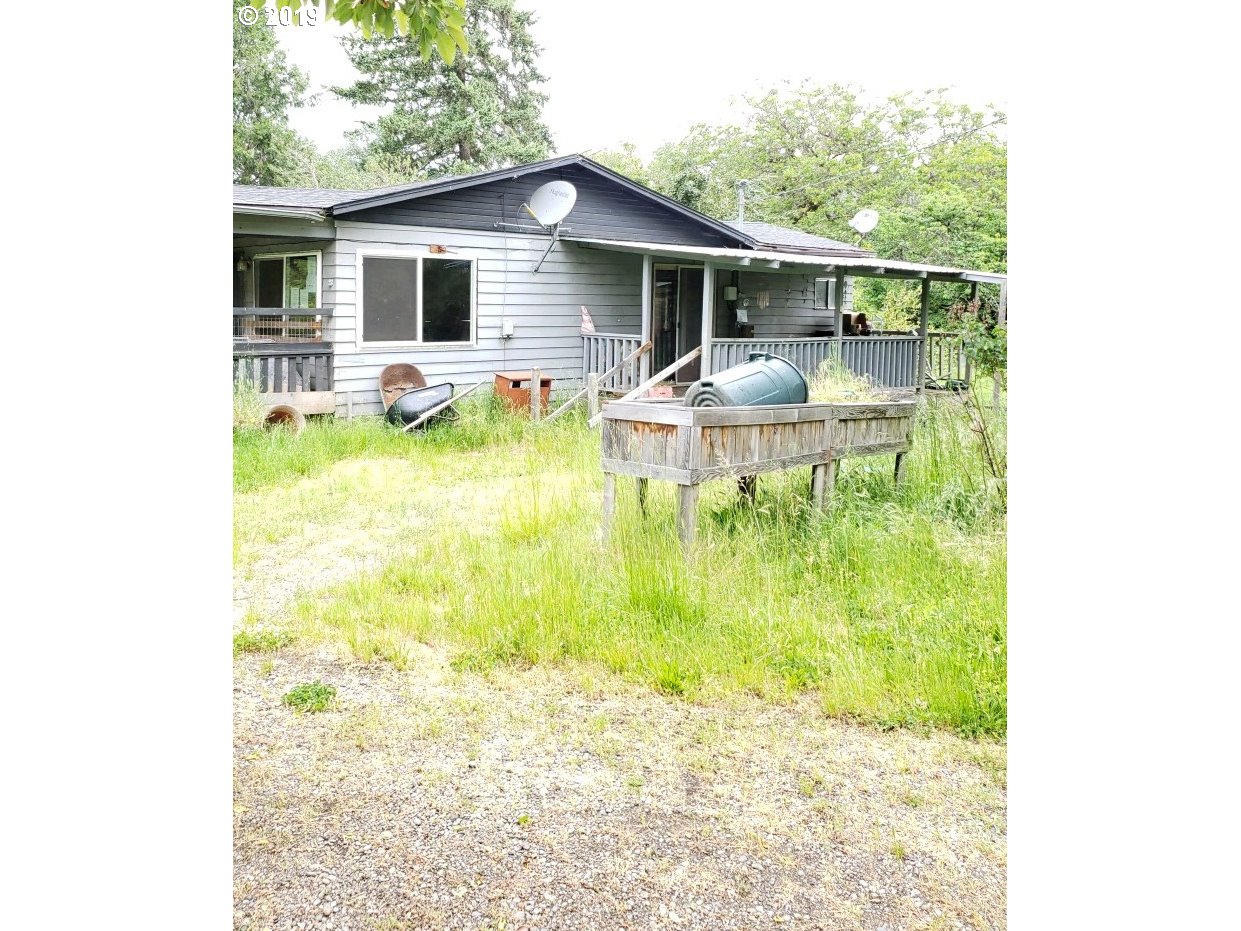 3195 Glenbrook Loop Road Riddle, OR 97469 - Photo 1 of 5