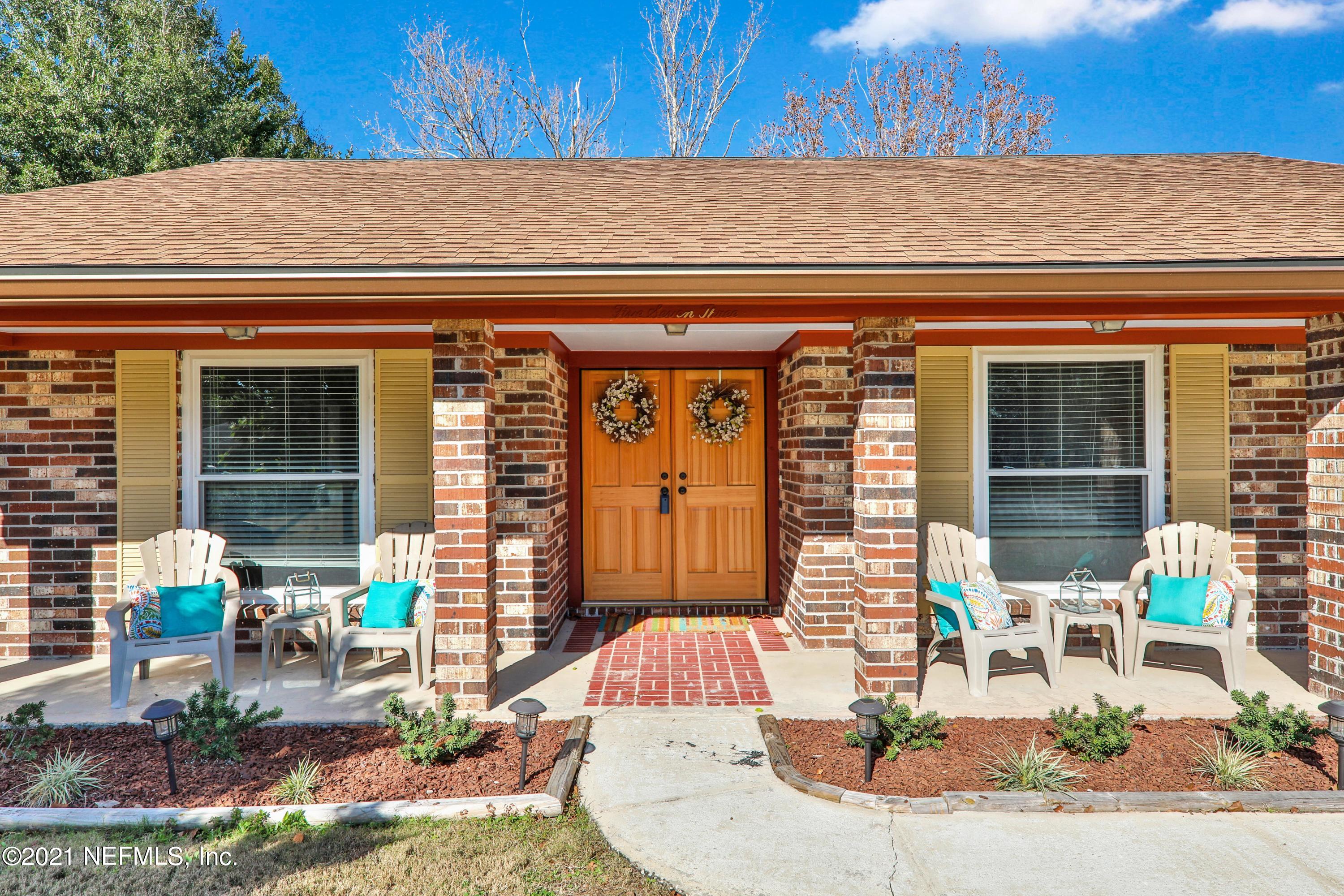573 Rockingham Road Orange Park, FL 32073 - Photo 32 of 35 Front Patio