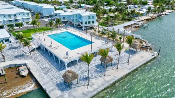 $2,900 | 10877 Overseas Highway, Unit 26A, Marathon, FL 33050