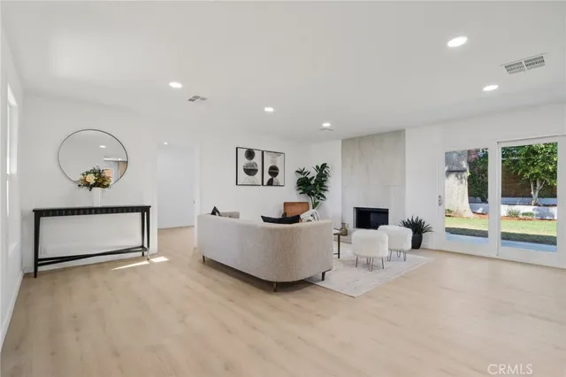 $999,950 | 16817 Index Street, Granada Hills, CA 91344