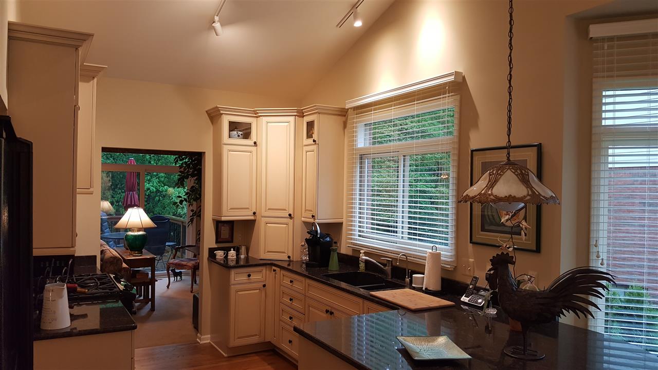 1130 Bluebird Drive Rochester, MI 48307 - Photo 6 of 66 31320407-5.JPG