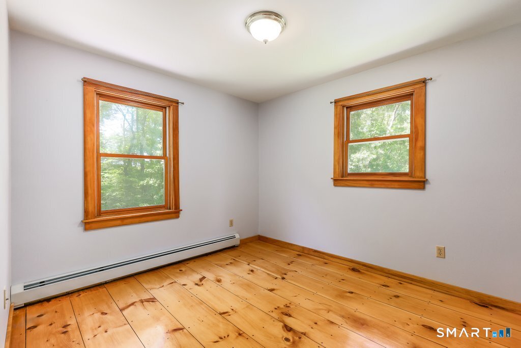 108 Fabyan Woodstock Road Thompson, CT 06255 - Photo 29 of 40
