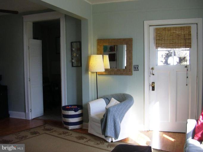739 Overbrook Road Baltimore, MD 21212 - Photo 10 of 22 LIVINGN ROOM ENTRANCE