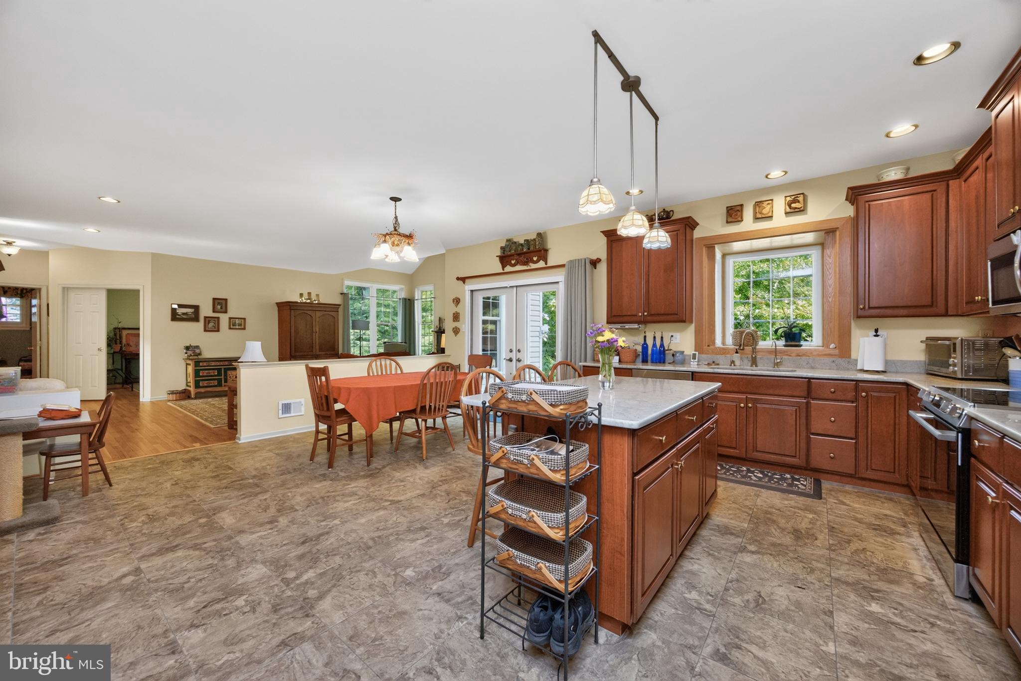 108 Robert Joseph Road Pottstown, PA 19465 - Photo 39 of 71 Kitchen