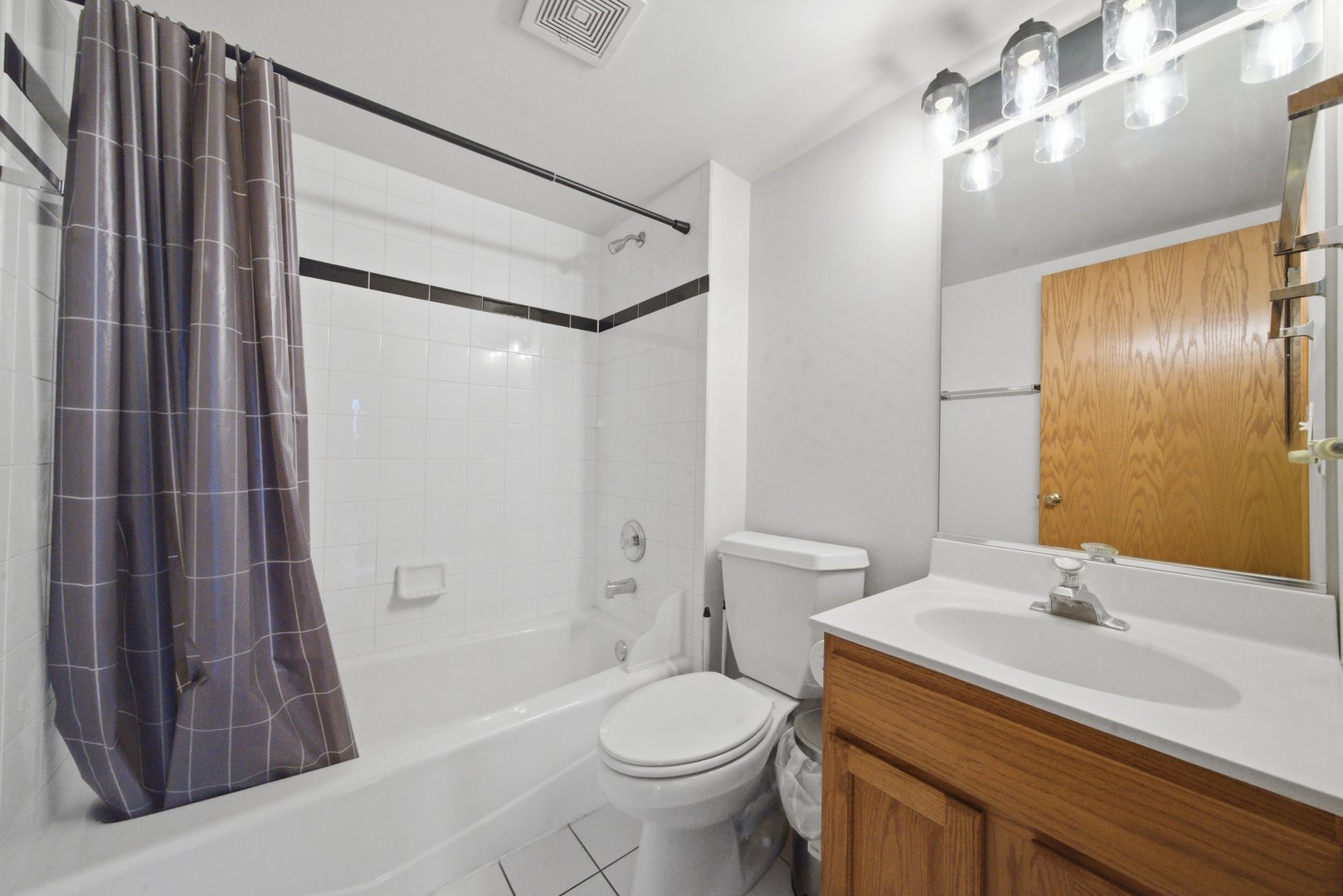 7414 West Irving Park Road, Unit 305 Norridge, IL 60706 - Photo 10 of 20