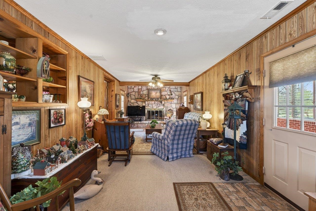 9625 Town Hall Road McGaheysville, VA 22840 - Photo 17 of 65