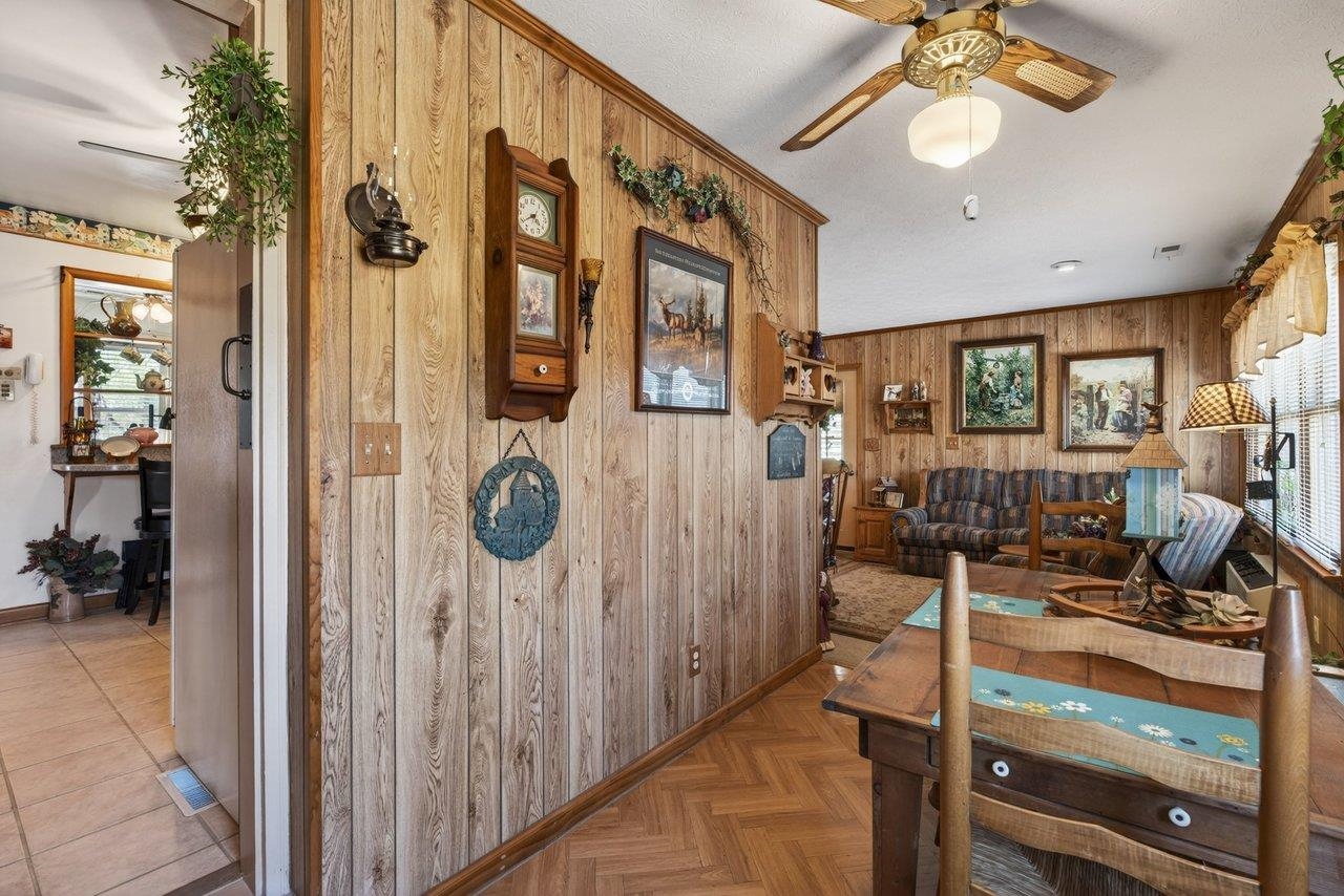 9625 Town Hall Road McGaheysville, VA 22840 - Photo 19 of 65