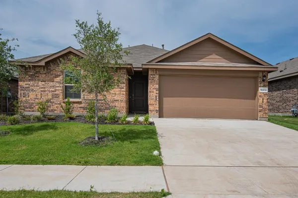 $1,900 | 16413 Milwaukee Street, Justin, TX 76247