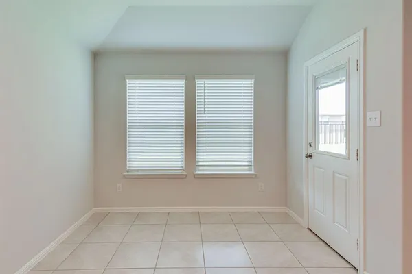 $1,900 | 16413 Milwaukee Street, Justin, TX 76247