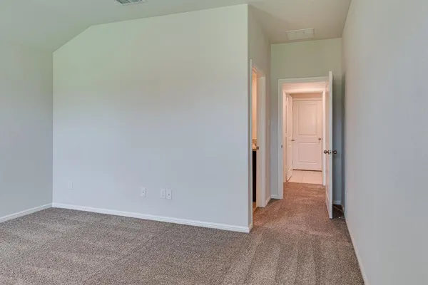 $1,900 | 16413 Milwaukee Street, Justin, TX 76247