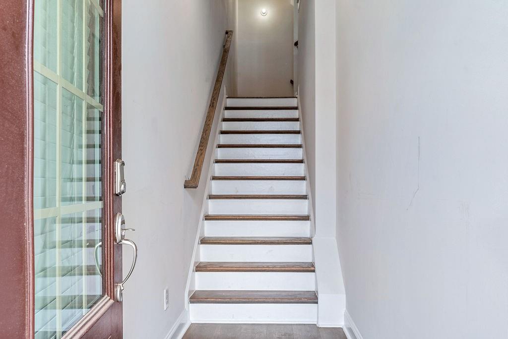 1395 Harris Way Street Brookhaven, GA 30319 - Photo 2 of 28 a view of entryway