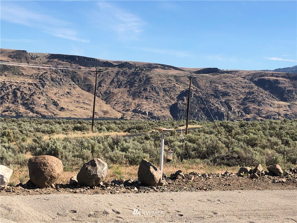 3570 Spring Canyon Road Grand Coulee, WA 99133 - Photo 6 of 20 Gallery Image 6