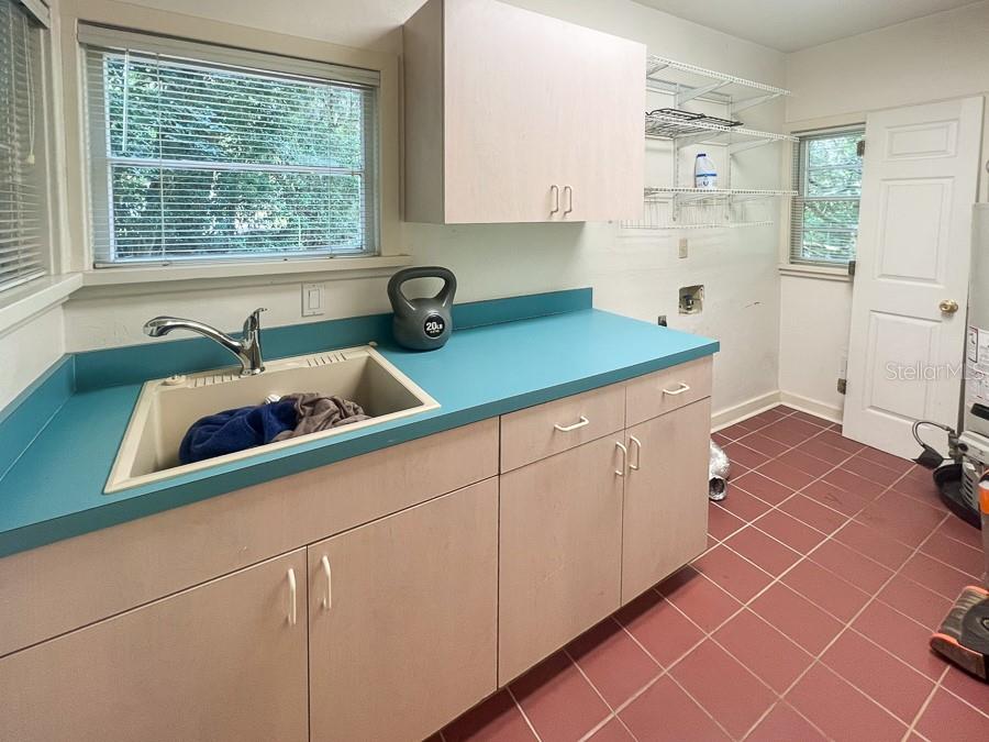 411 Northwest 26th Street Gainesville, FL 32607 - Photo 6 of 35