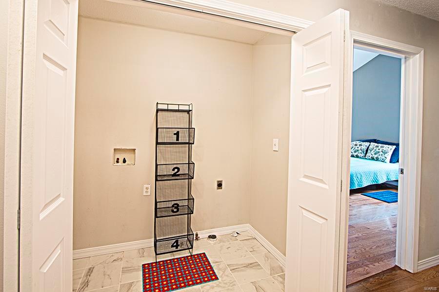 12963 Deer Run Road Highland, IL 62249 - Photo 30 of 58