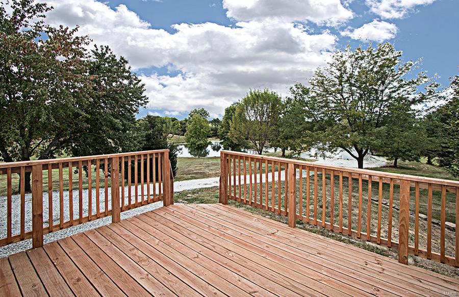 12963 Deer Run Road Highland, IL 62249 - Photo 37 of 58