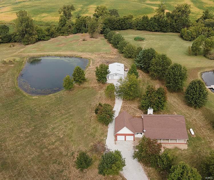 12963 Deer Run Road Highland, IL 62249 - Photo 44 of 58