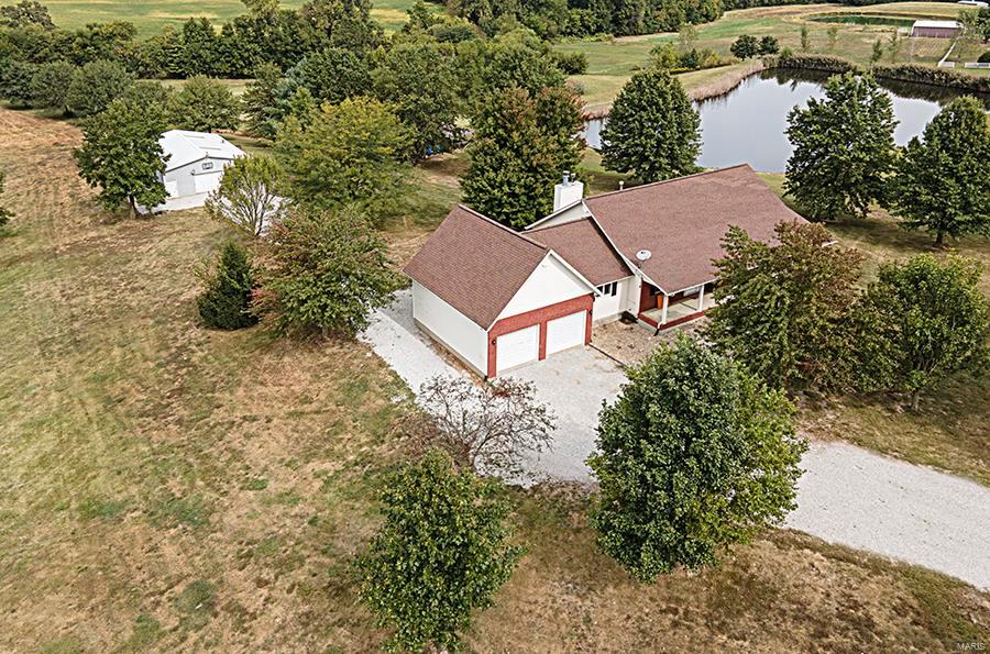 12963 Deer Run Road Highland, IL 62249 - Photo 45 of 58