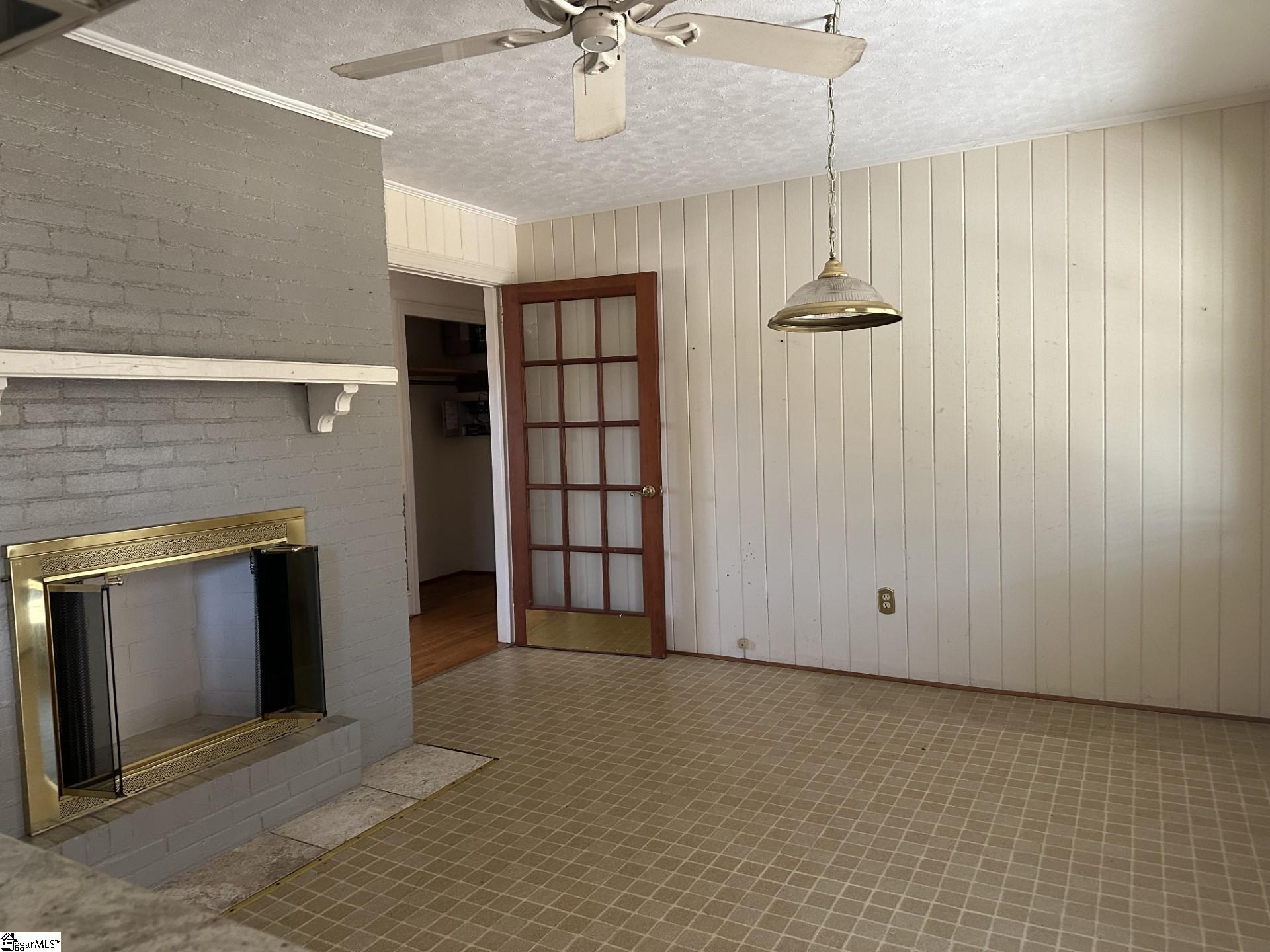 601 Old Pendleton Road Greenville, SC 29611 - Photo 10 of 17 Gallery Image 10