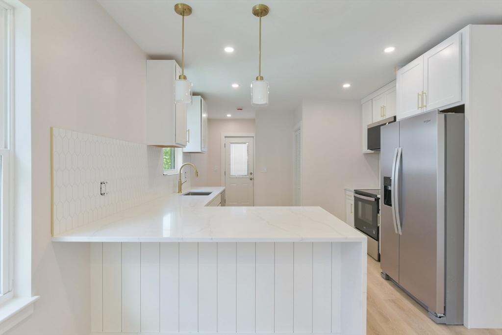 66 Cushman Road, Unit 2 Boston, MA 02135 - Photo 4 of 26