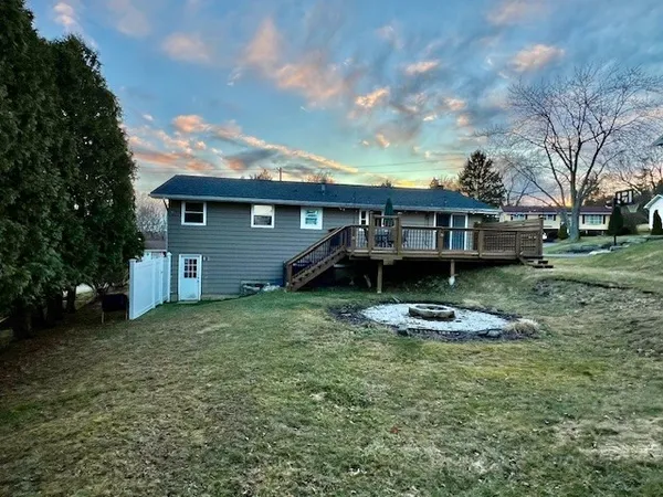 $279,000 | 1016 Holly Lane, Endicott, NY 13760