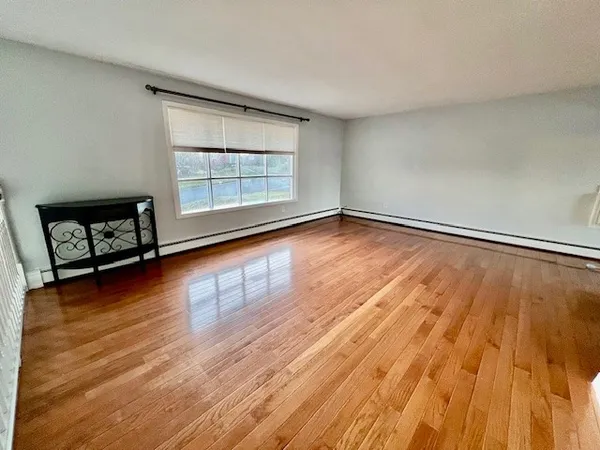 $279,000 | 1016 Holly Lane, Endicott, NY 13760