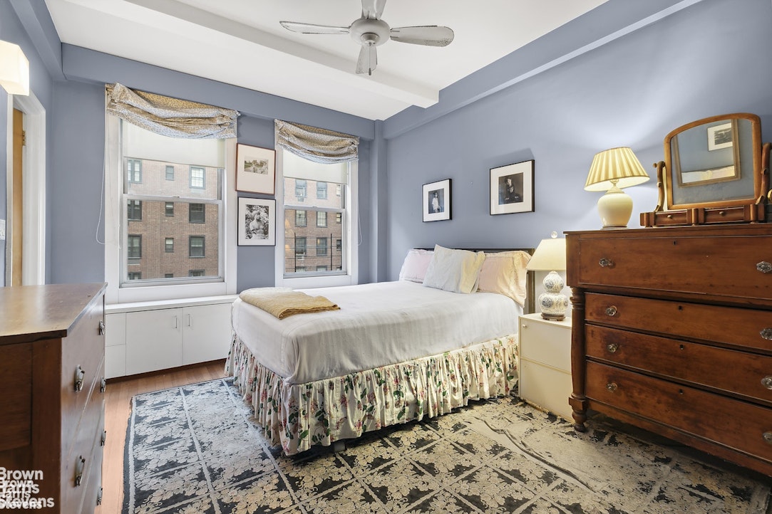 435 East 57th Street, Unit 7B Manhattan, NY 10022 - Photo 3 of 10