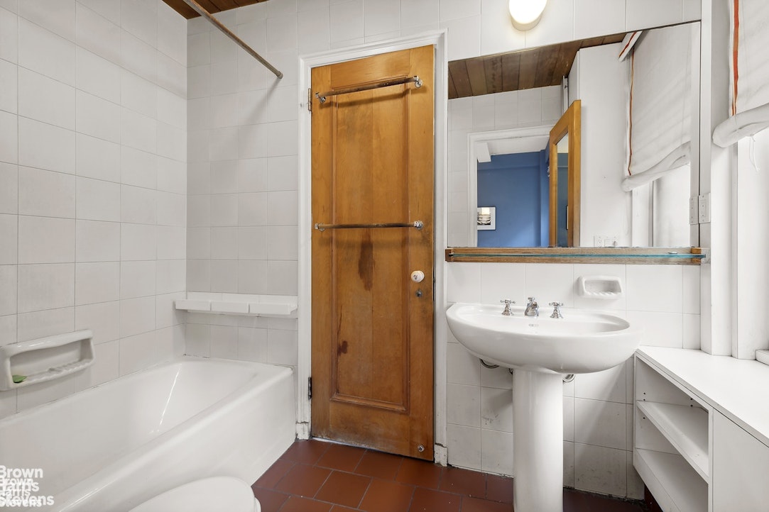 435 East 57th Street, Unit 7B Manhattan, NY 10022 - Photo 5 of 10