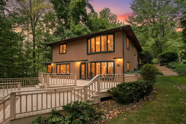 $749,900 | 28125 North Street, Gobles, MI 49055