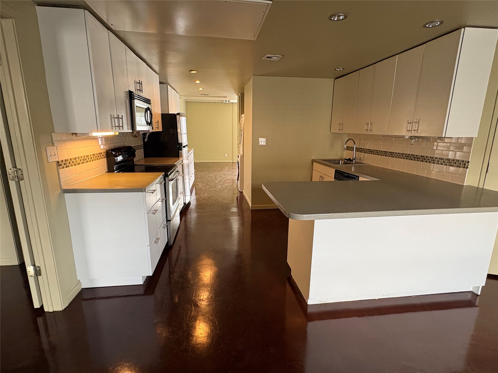 2408 Leon Street, Unit 113A Austin, TX 78705 - Photo 3 of 8