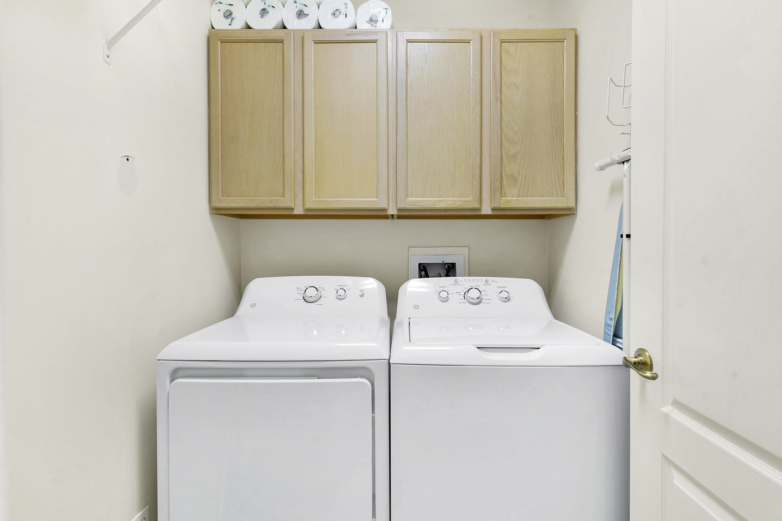 338 South Ocean Trace Road St. Augustine, FL 32080 - Photo 17 of 41 a utility room with dryer and washer