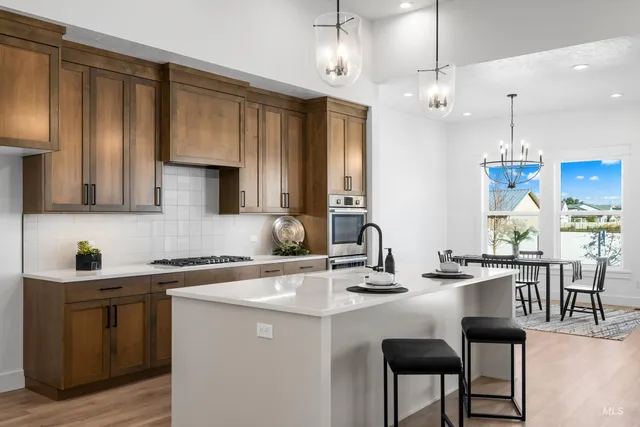 $799,900 | 82 East Jarvis Street, Meridian, ID 83642