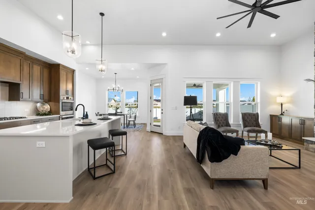 $799,900 | 82 East Jarvis Street, Meridian, ID 83642