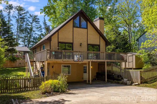 $399,900 | 823 Fanning Bridge Road, Fletcher, NC 28732