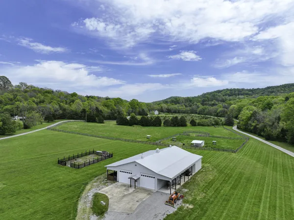 $1,199,900 | 6865 Flat Creek Road, College Grove, TN 37046