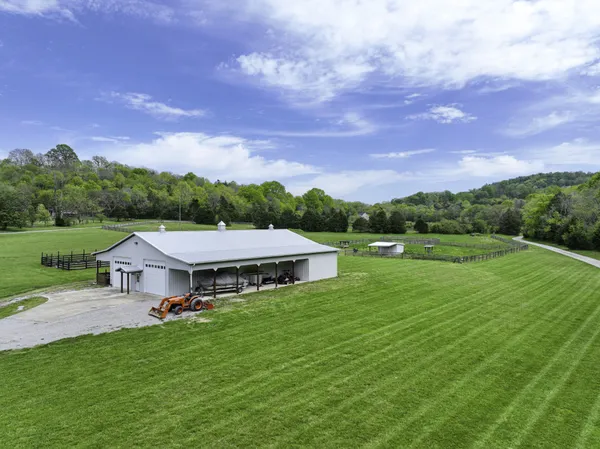 $1,199,900 | 6865 Flat Creek Road, College Grove, TN 37046