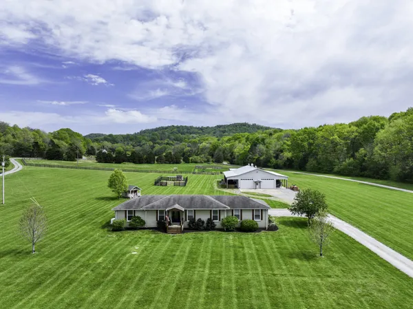 $1,199,900 | 6865 Flat Creek Road, College Grove, TN 37046