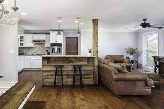 $1,299,000 | 6865 Flat Creek Road, College Grove, TN 37046