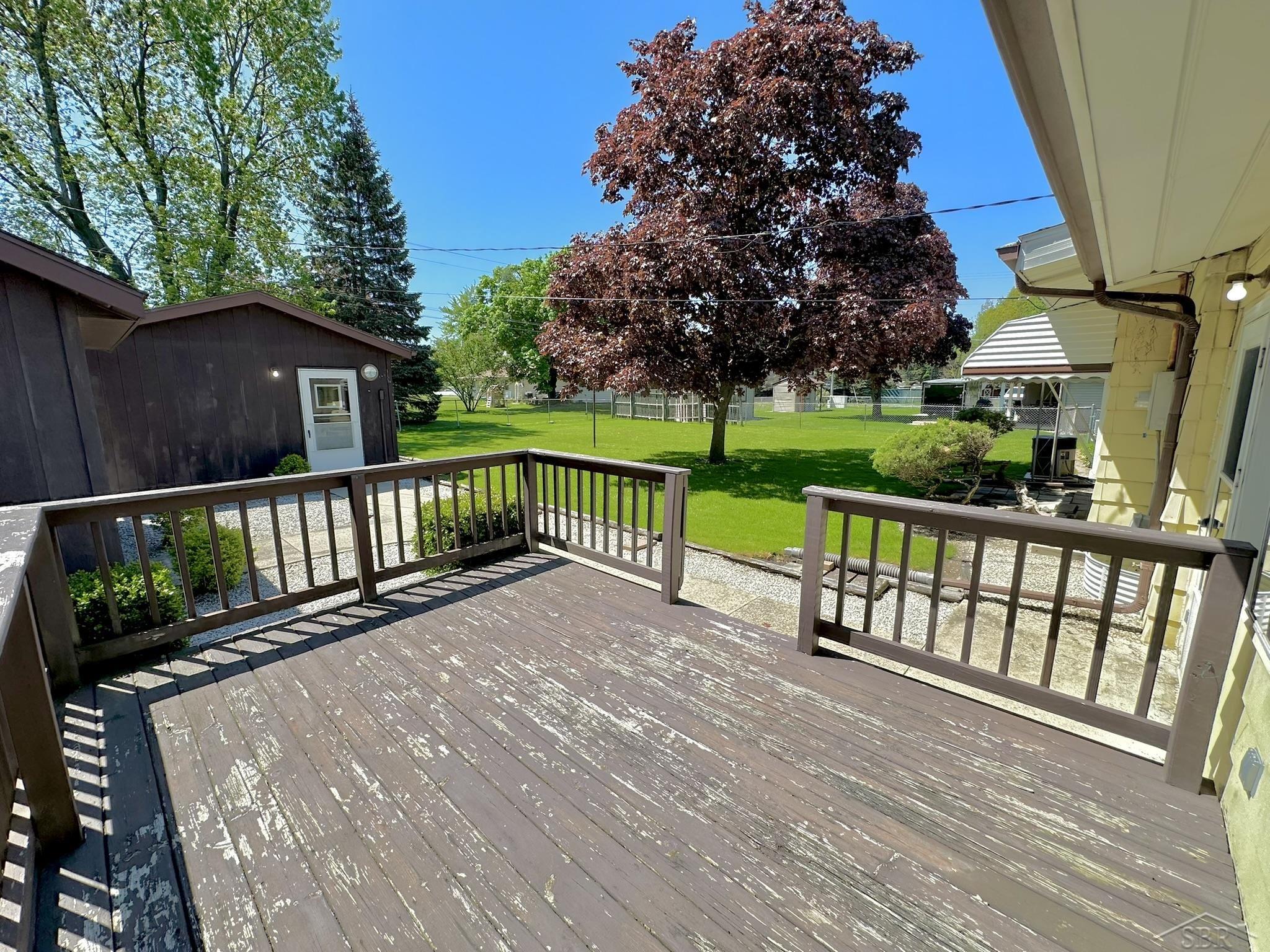2467 Shattuck Road Saginaw, MI 48603 - Photo 26 of 38 50141759-c1d81304-e4c4-48a8-ad91-349c1f90cebb.JPG