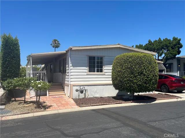 a view of a house with a garage